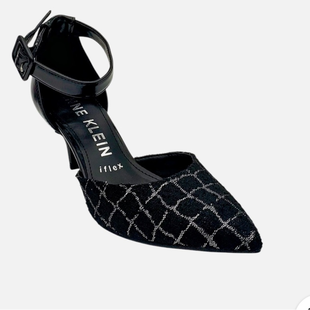 NWOT Anne Klein Black and Silver Slingback Heels